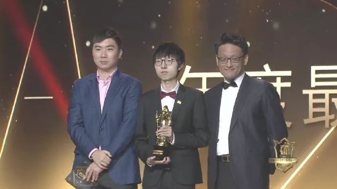  年度最佳阵容揭晓，巨星云集闪耀盛典