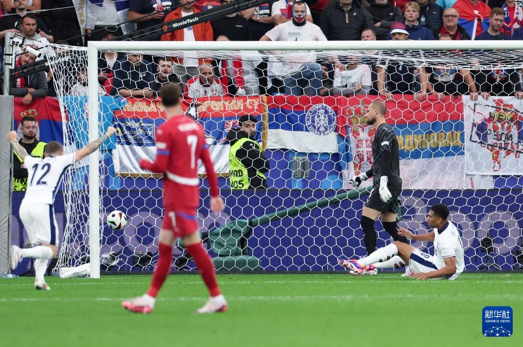  英格兰大胆启用新人，世预赛收获开门红