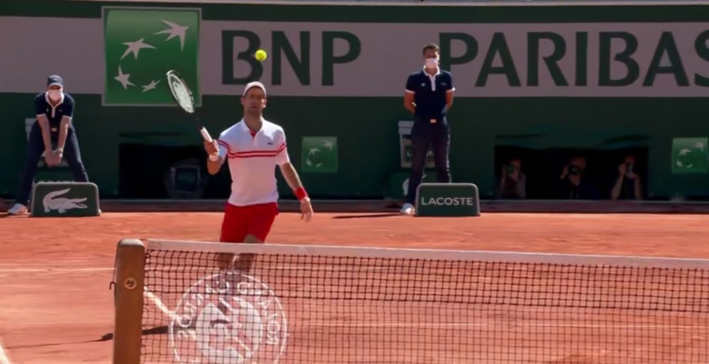  西西帕斯单反建功，雅典赛主场折桂