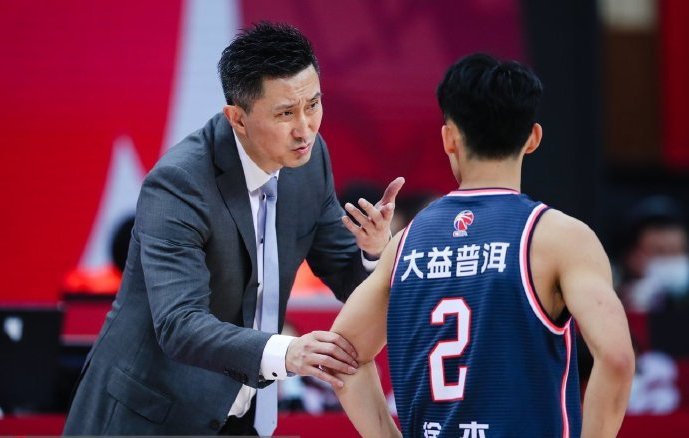  广东宏远末节发力，战胜新疆稳固联赛榜首