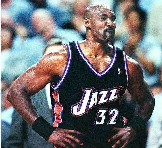  篮球主题电影上映引发热议潮